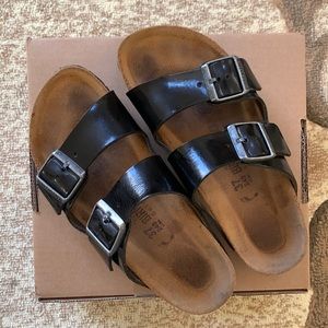 Birkenstock 37 Arizona Patent Leather
